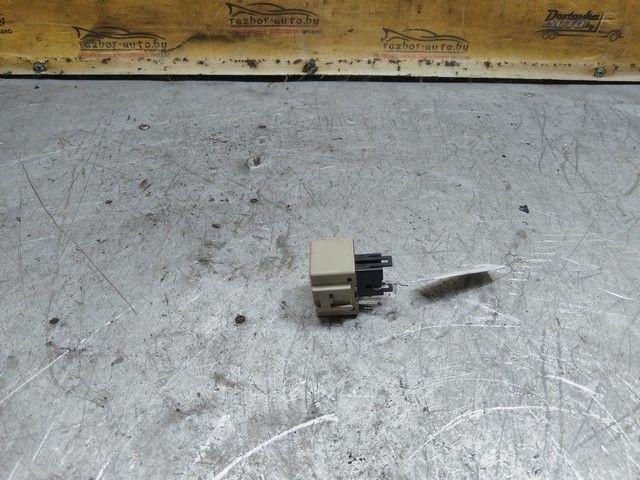 Реле поворотов 937R8Y Toyota Avensis