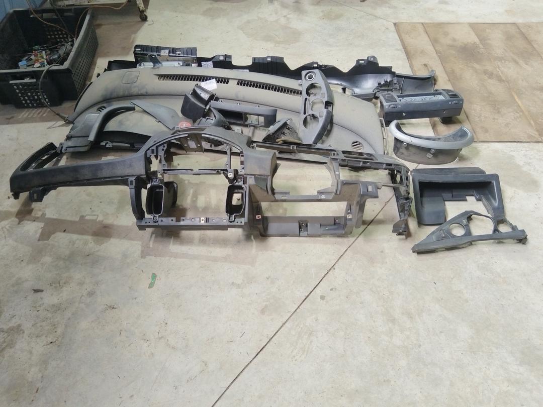 Панель передняя салона (торпедо) 8BZS0A Nissan Micra купить с доставкой