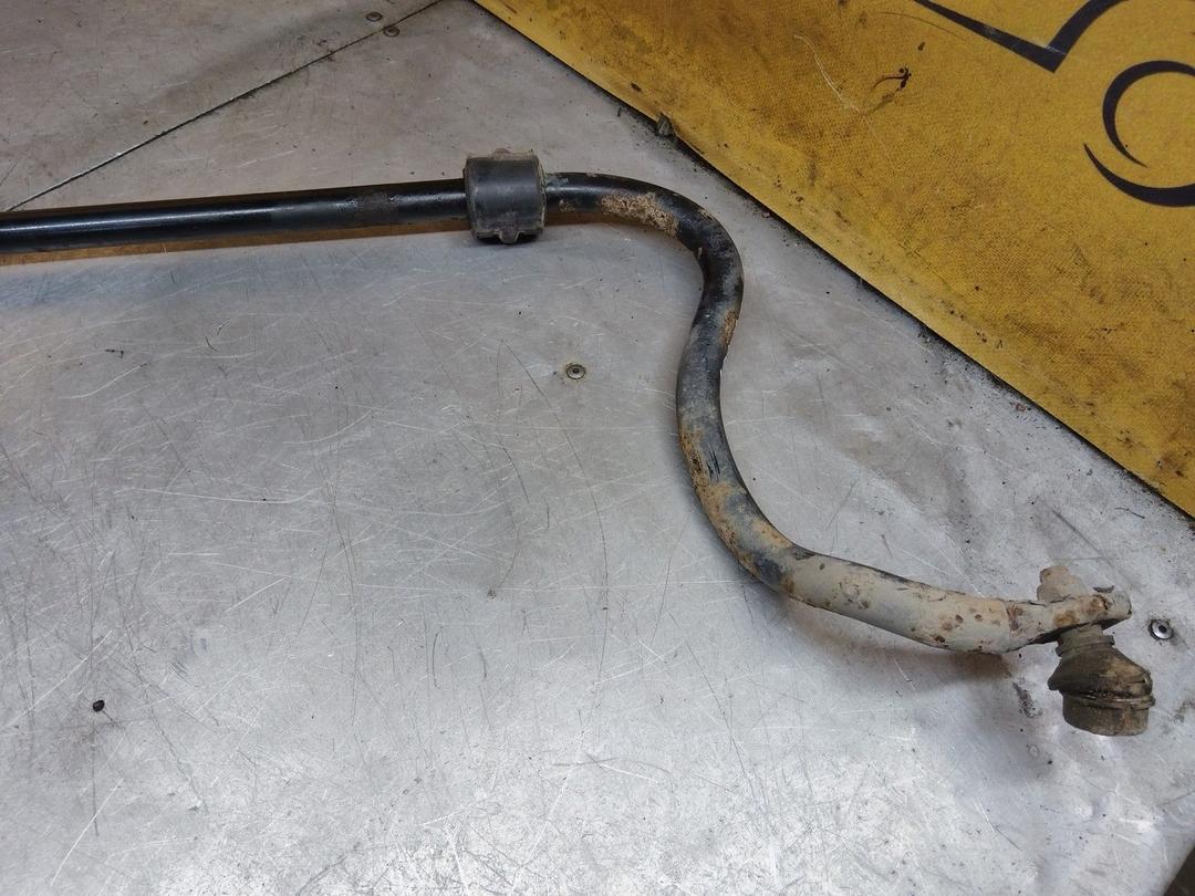 Стабилизатор подвески (поперечной устойчивости) передний RU820J Peugeot 607 undefined