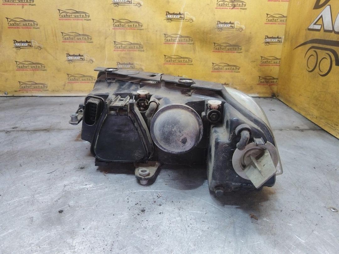Фара правая Z60Z7X Volkswagen Passat купить в магазине запчастей бу