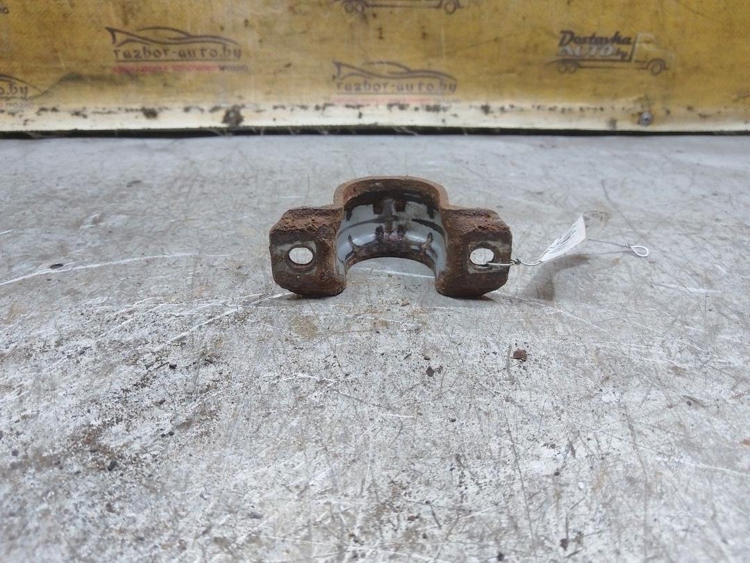 Крепление втулки стабилизатора 79OPAE Volkswagen Golf - Фото 3