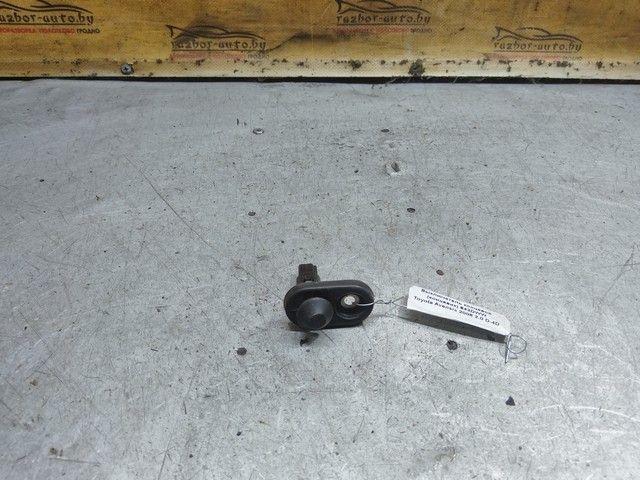 Выключатель концевой (концевик) 643DWW Toyota Avensis