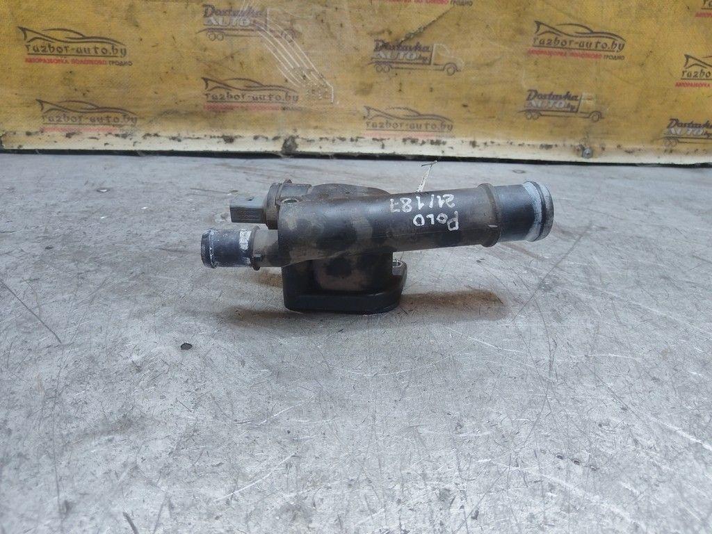 Фланец (тройник) системы охлаждения 5P2UJO Volkswagen Polo - Фото 3