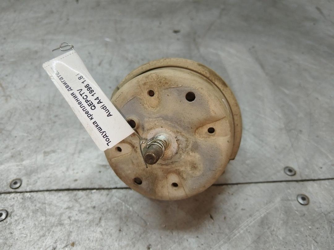 Подушка крепления двигателя QEPCTV Audi A4 - Фото 1