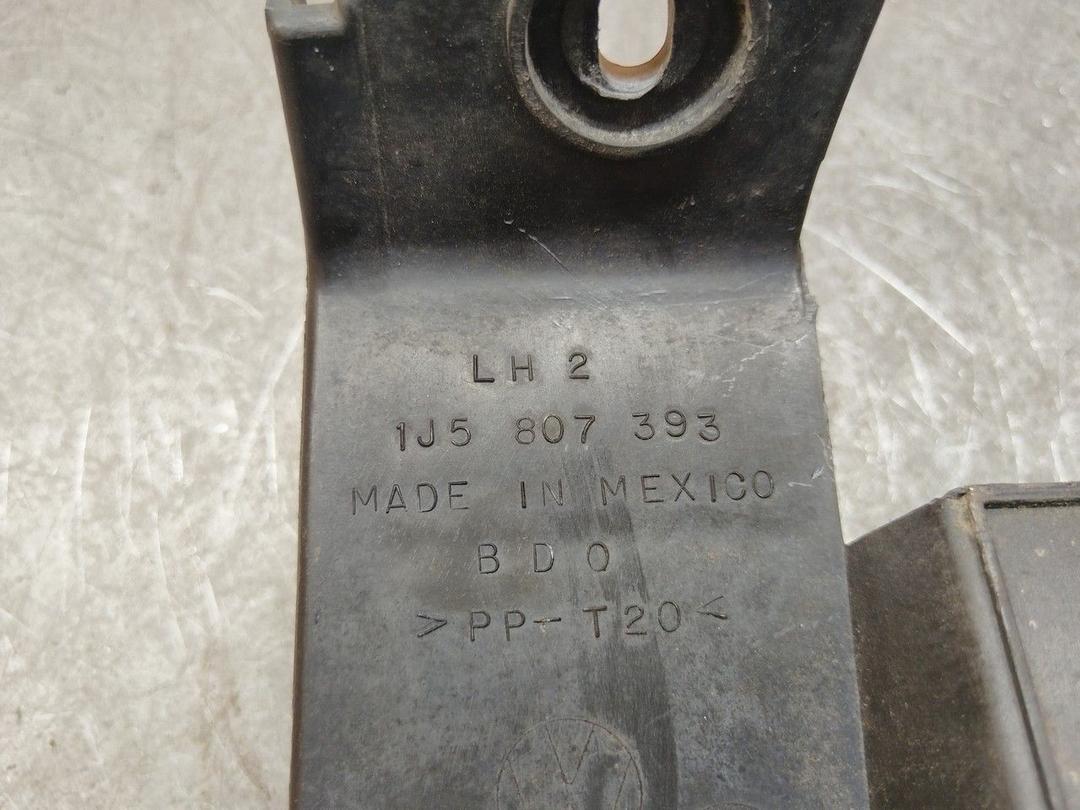 Кронштейн крепления бампера заднего MJ2184 Volkswagen Bora купить с доставкой