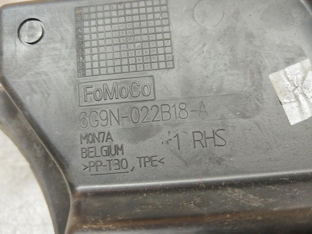 Пыльник ES93WB Volvo XC70 купить на авторазборке