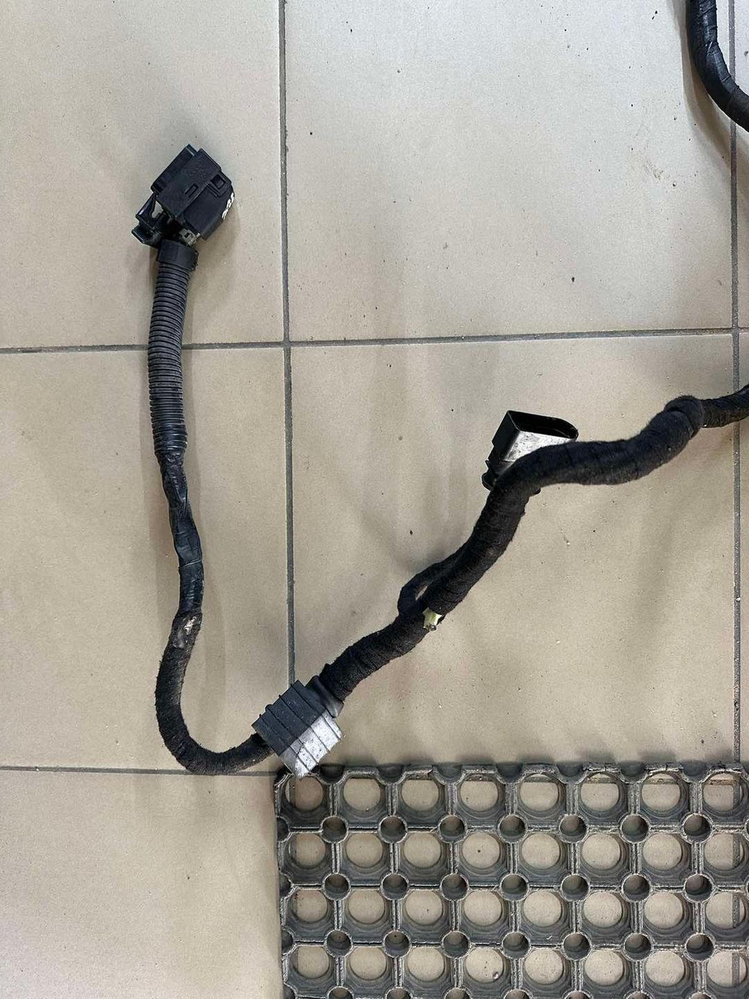 Проводка двигателя ZN0HH1 Audi A3 - Фото 12