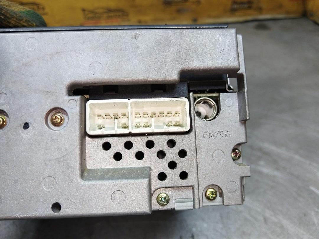 Магнитола 8PQK40 Toyota Avensis купить с доставкой