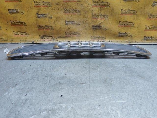 Решетка капота AV4MTU Audi A4 купить с доставкой