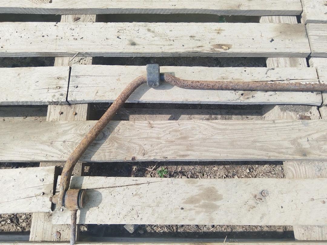 Стабилизатор подвески (поперечной устойчивости) задний S4TTZE Chrysler Voyager купить