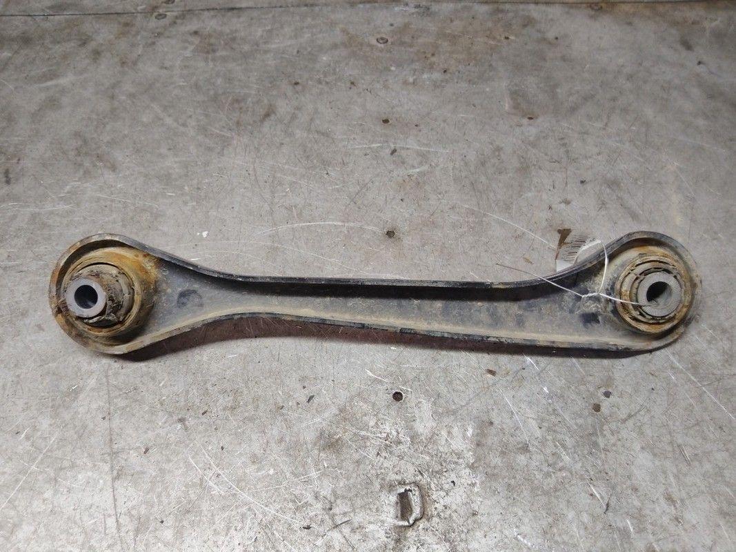 Рычаг задний правый 3Q9W34 Volkswagen Passat купить с доставкой