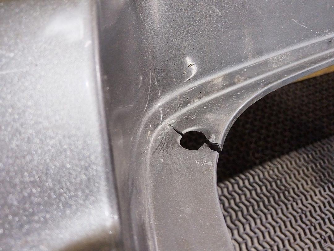 Бампер задний I902W2 Toyota Corolla Verso undefined