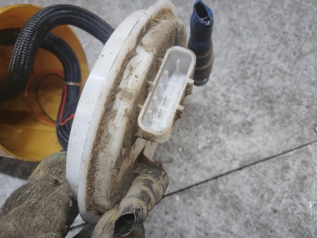 Колба в бак 8LUXBN Opel Meriva купить на авторазборке