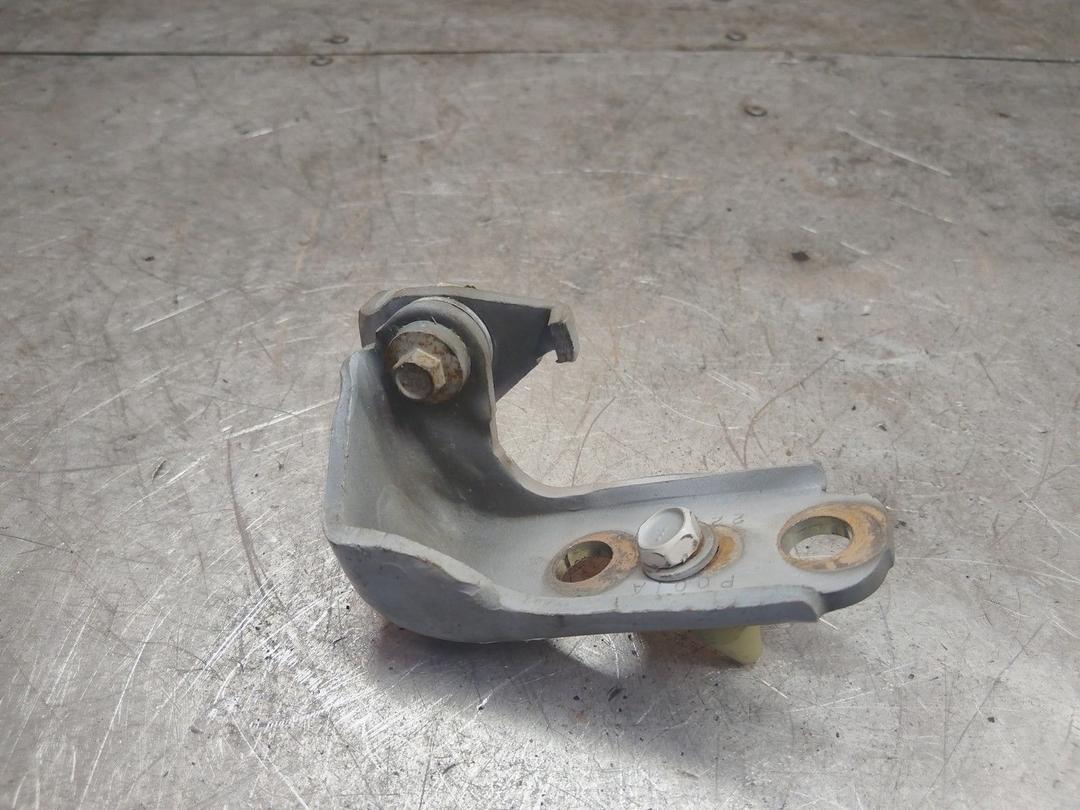 Петля двери передней правой 5UNAZ2 Ford Fusion undefined