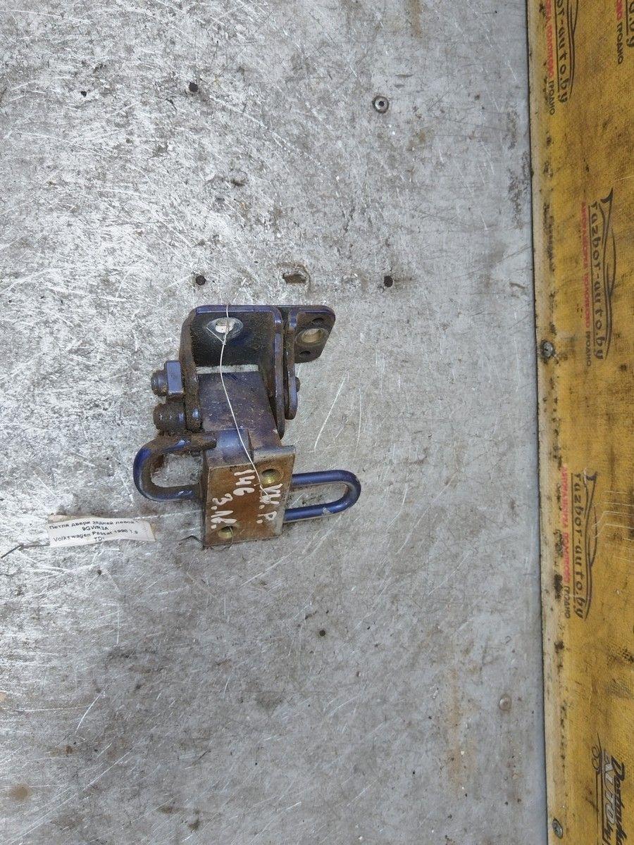 Петля двери задней левой 9GWR3A Volkswagen Passat - Фото 1