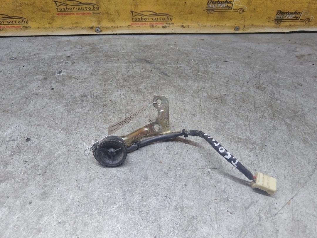 Динамик высокочастотный (пищалка) W7D8J6 Toyota Corolla Verso купить с доставкой