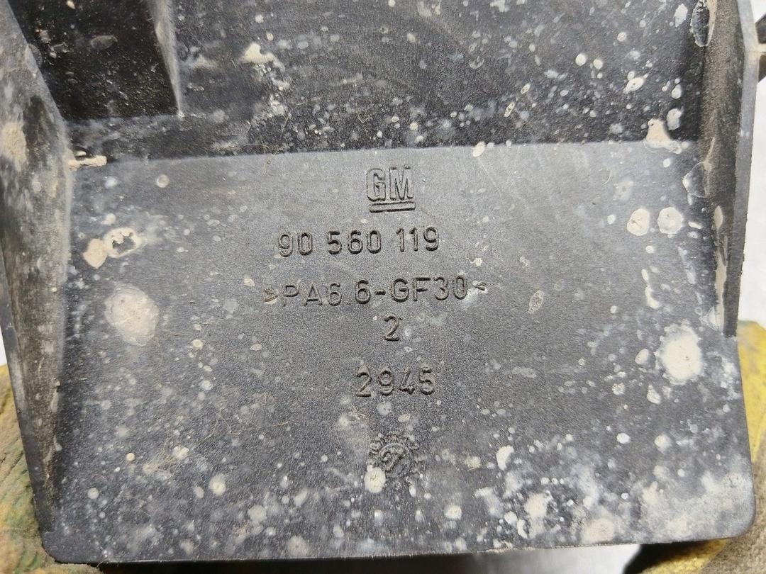 Короб предохранителей 4B4X3K Opel Astra - Фото 4
