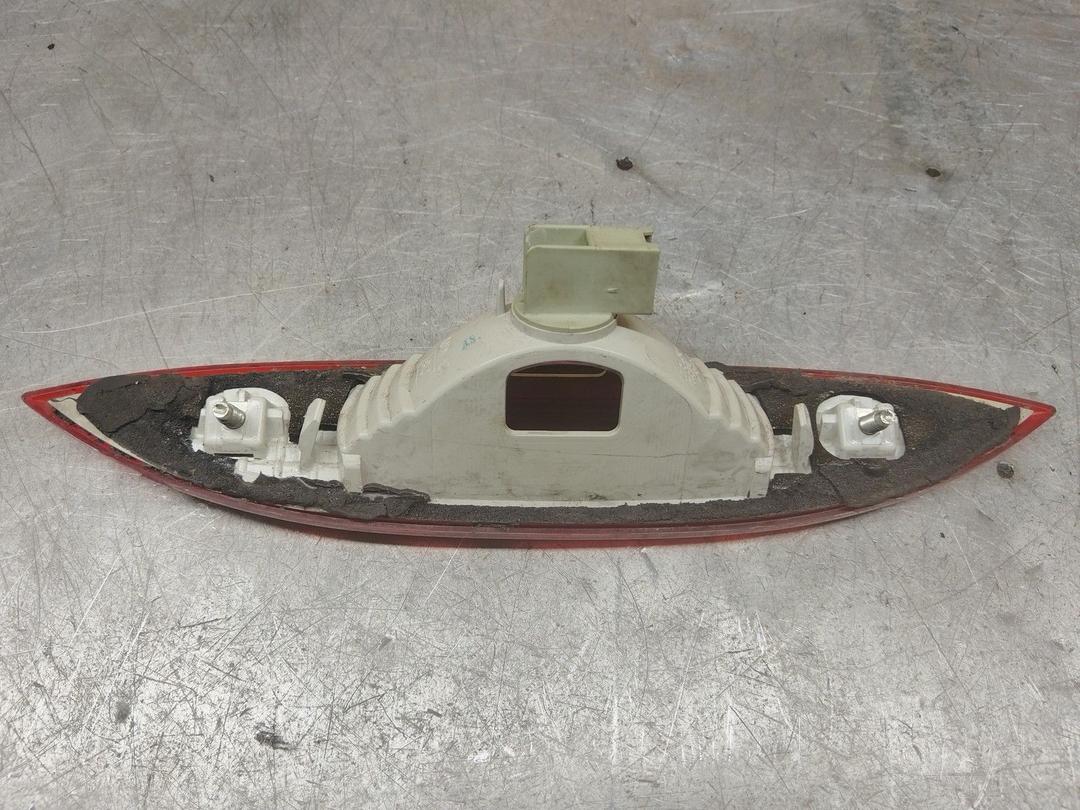 Стоп-сигнал UAWU25 Nissan Note купить