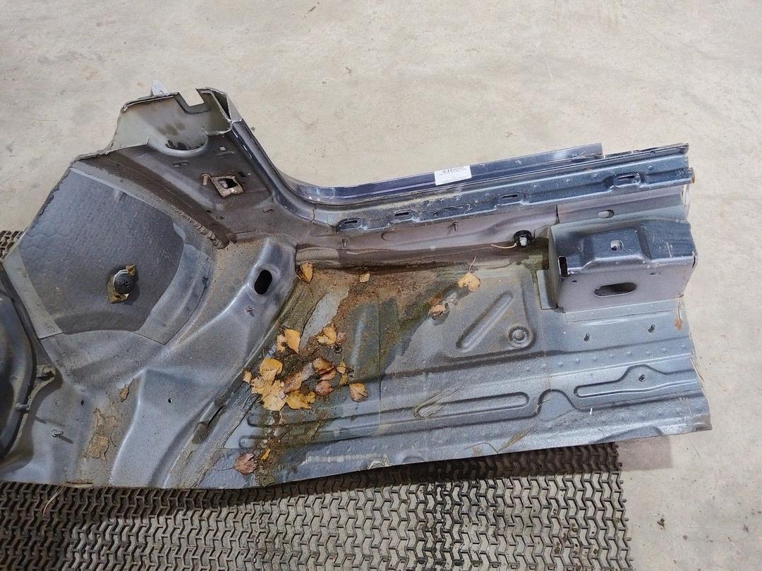 Порог правый 4K2Z91 Volkswagen Passat купить