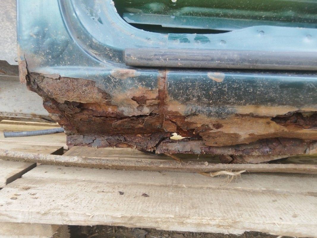 Крыло заднее правое R1BJPB Chrysler Voyager undefined