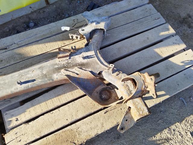 Балка подвески задняя M6Q3XW Renault Grand Scenic undefined