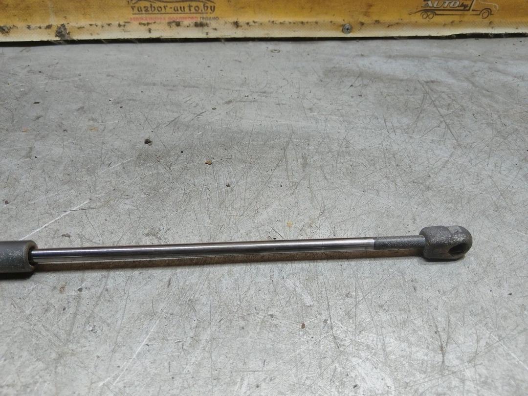 Амортизатор крышки багажника (3-5 двери) 8UFN10 Mazda 3 купить на авторазборке