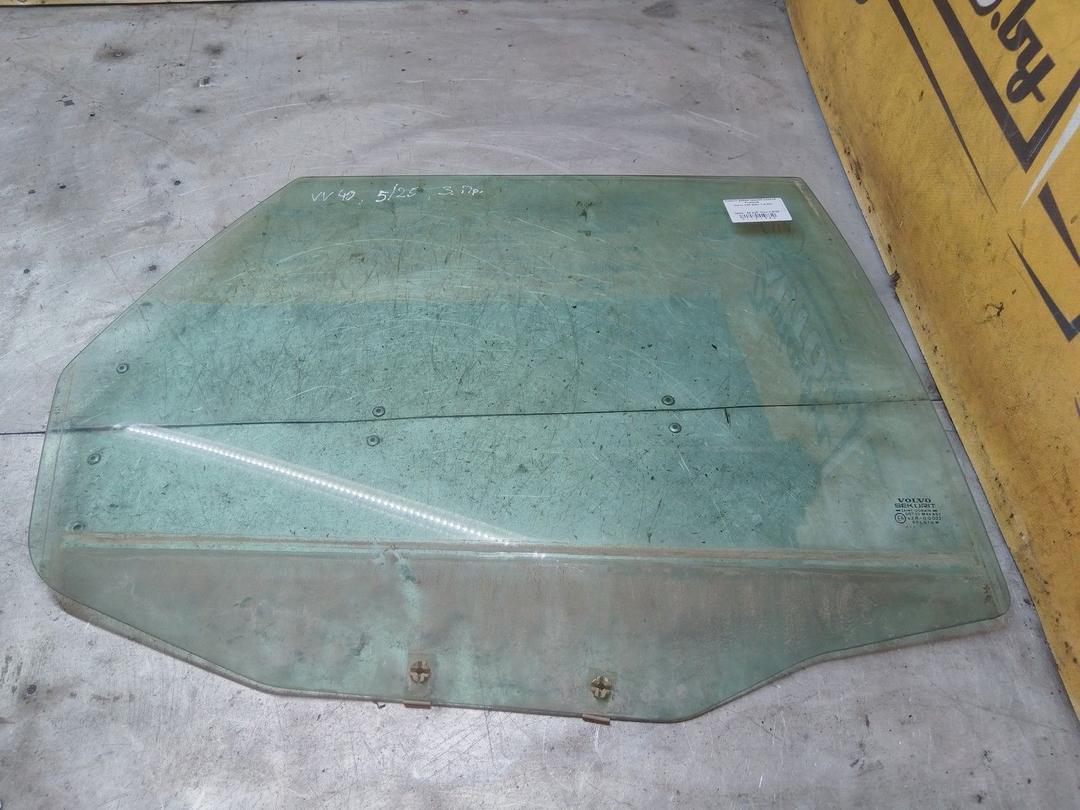 Стекло двери задней правой FLXOCR Volvo V40 - Фото 1