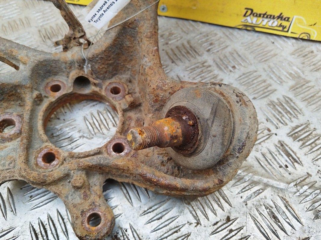 Кулак задний правый JQWG9E Toyota Avensis купить в магазине запчастей бу