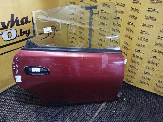 Замок двери задней правой M8C1L7 Mazda 323F