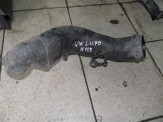 Патрубок воздушного фильтра A08114 Volkswagen Lupo
