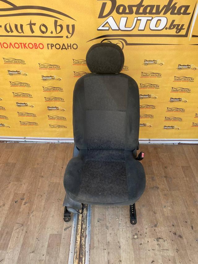 Сиденье переднее правое 95Y8AD Ford Focus купить
