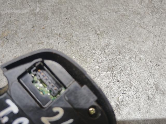 Кнопка руля IVEOW9 Toyota Corolla купить с доставкой