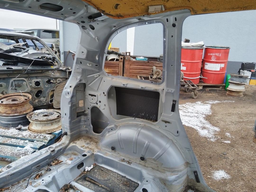 Крыло заднее левое 5YSS24 Opel Zafira купить с доставкой