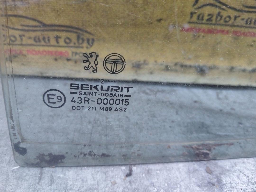 Стекло двери задней левой JH4EFL Peugeot 306 купить