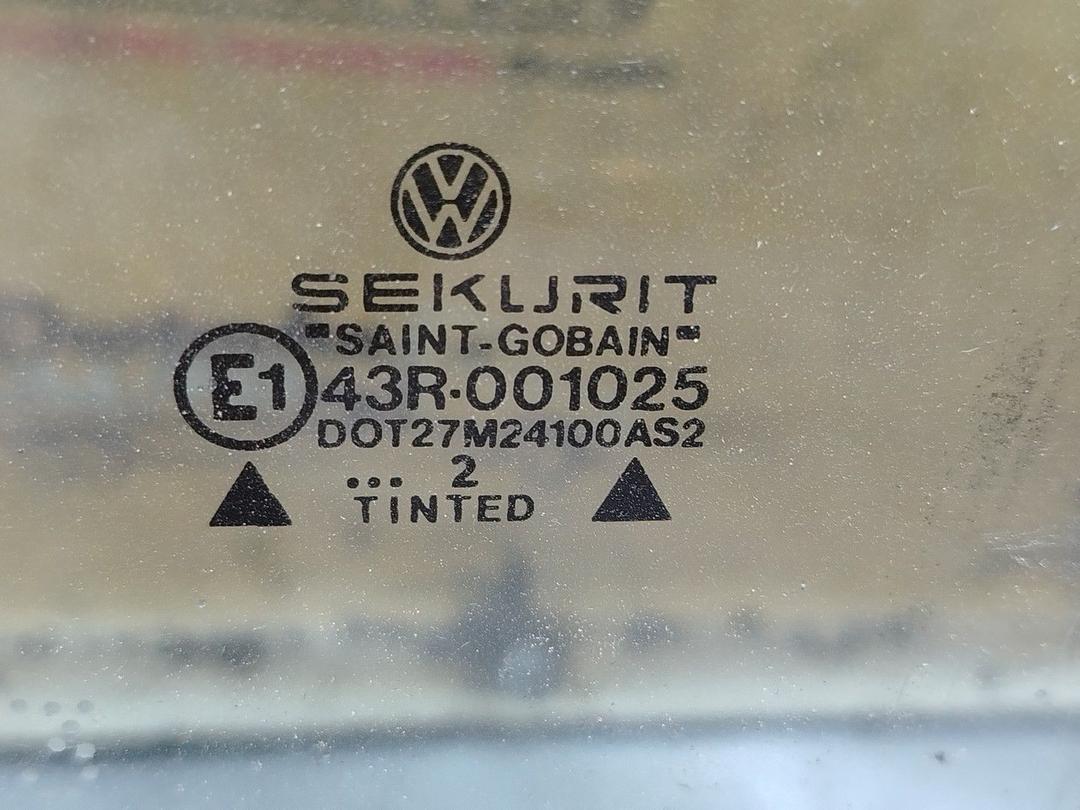 Стекло двери передней левой 1E0M91 Volkswagen Passat - Фото 2