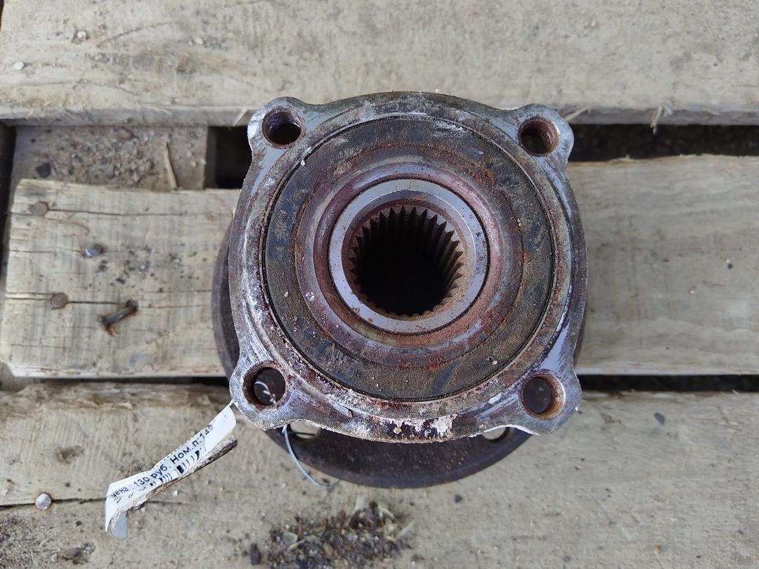 Ступица задняя правая TD1M74 BMW X5 E53 купить