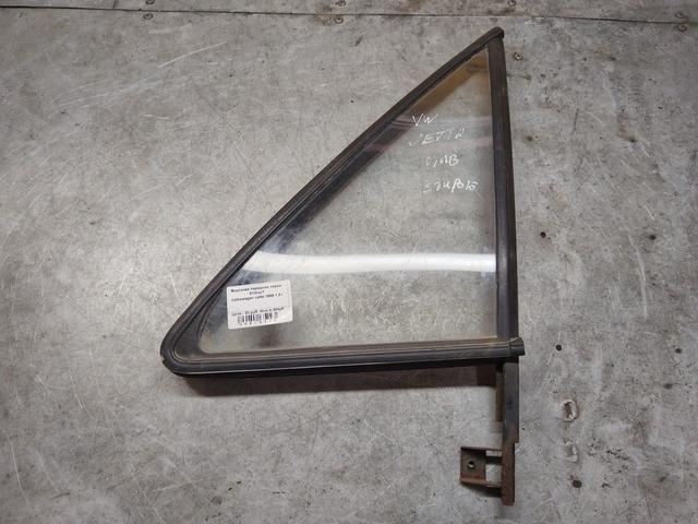 Форточка передняя левая 51WJJ7 Volkswagen Jetta