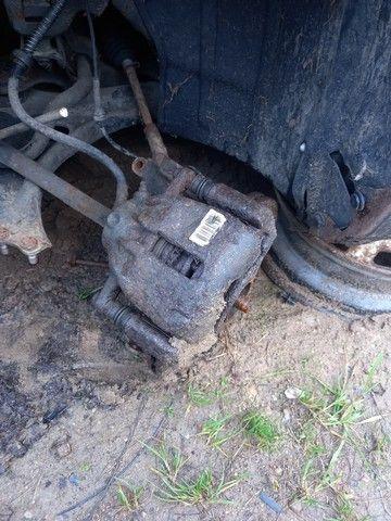 Суппорт передний левый A6WF68 Citroen C3 купить