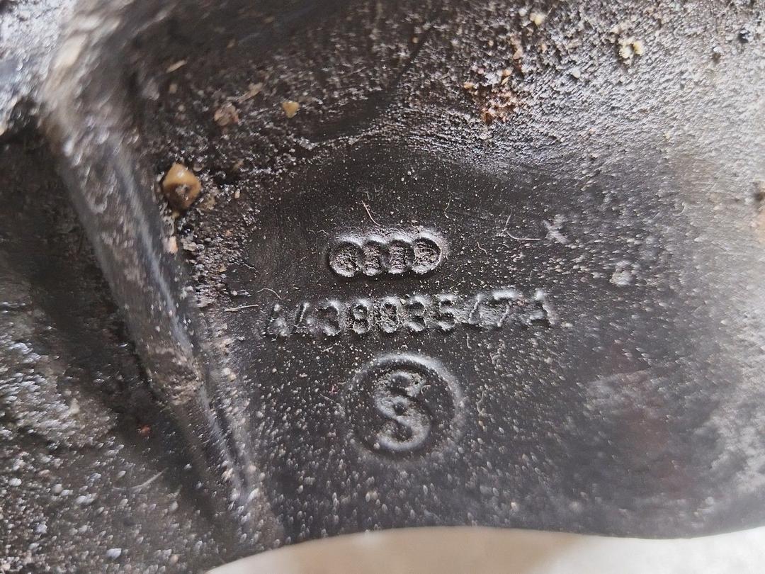 Кронштейн 6DE58J Audi 100 купить с доставкой