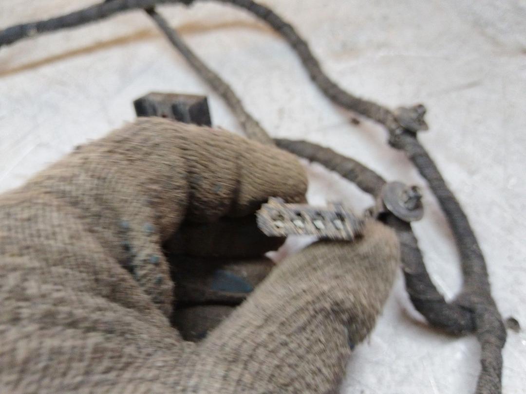 Проводка двери передней правой VS0OYY Volkswagen Passat - Фото 4