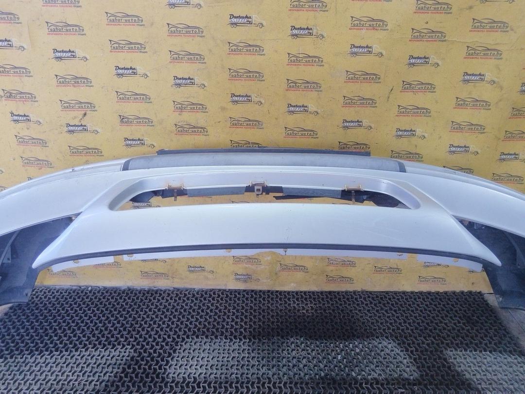 Бампер передний AT8ZWF Volvo V70 undefined