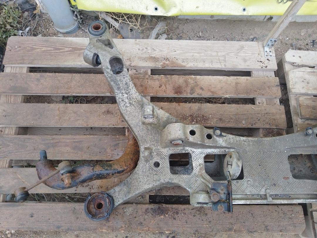 Балка подвески задняя YJCTL5 Volvo V70 - Фото 7