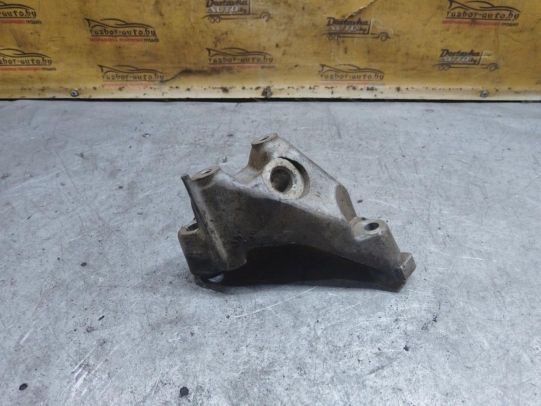 Кронштейн КПП IQQ5XX Alfa Romeo 159 купить