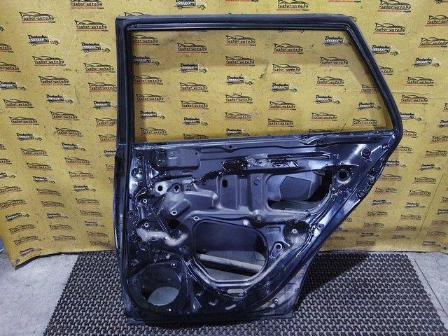 Дверь задняя правая IYZOMO Toyota Avensis купить на авторазборке