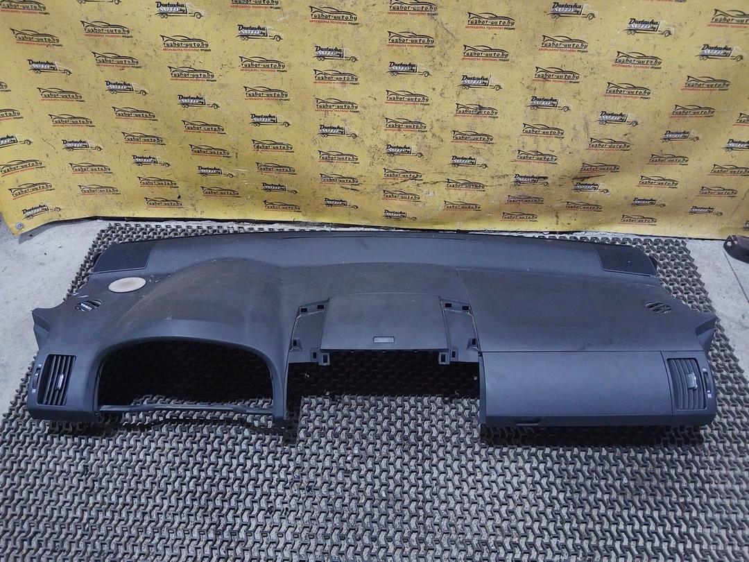 Панель передняя салона (торпедо) GPC2HX Toyota Corolla Verso купить с доставкой