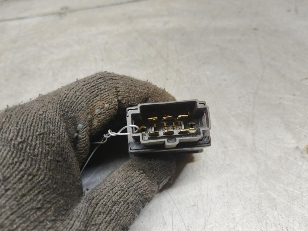 Кнопка подогрева заднего стекла S166X8 Volkswagen Sharan - Фото 3