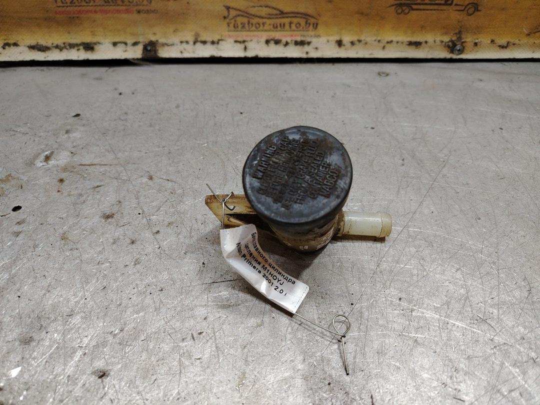 Бачок главного цилиндра сцепления M1HOYJ Nissan Primera - Фото 2