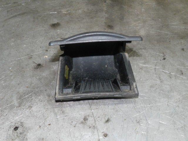 Пепельница LD6G10 Citroen C4 - Фото 2