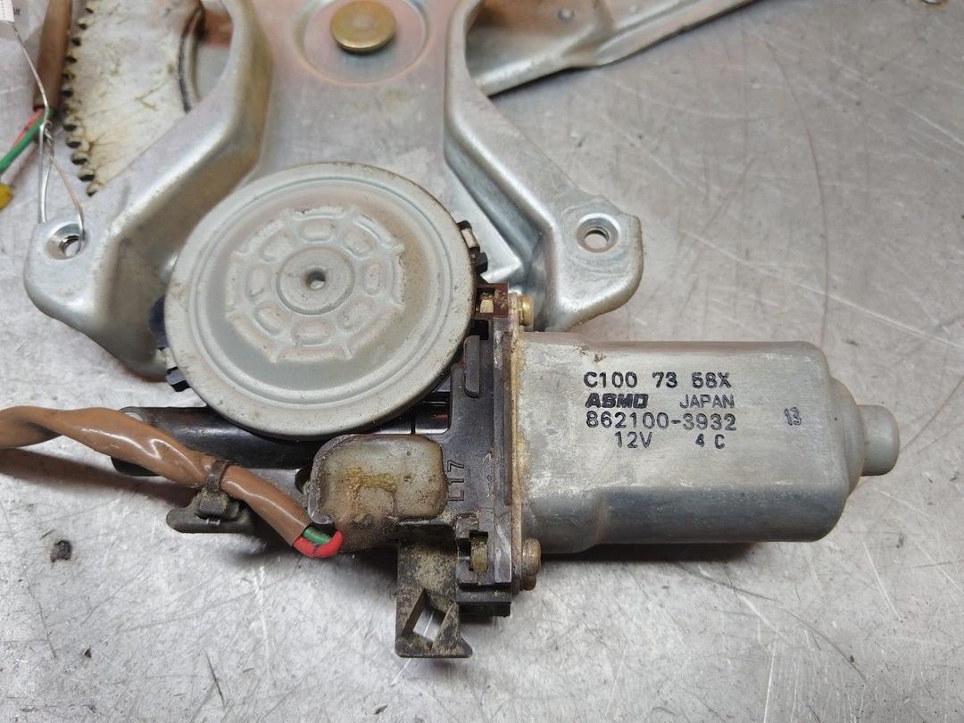 Стеклоподъемник электрический задний левый 37693K Mazda Premacy купить в магазине запчастей бу