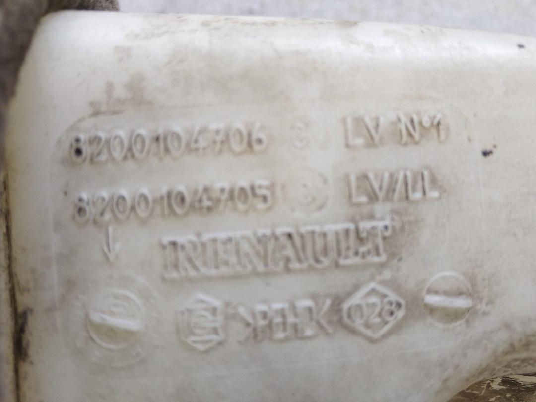 Бачок омывателя 55LWIQ Renault Scenic купить на авторазборке